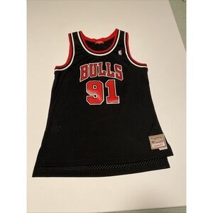 Mitchell & Ness Hardwood Classics Swingman Jersey BULLS 1997-98 DENNIS RODMAN